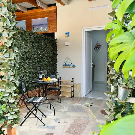Nonno 'nzinu 150 Meters From The Sandy With Wifi Apartmán Avola