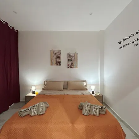 Appartamento Nonno Nzinu 150 Meters From The Sandy With Wifi Avola