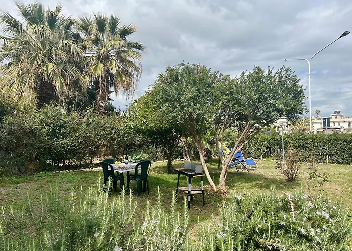 Nonno 'nzinu 150 Meters From The Sandy With Wifi Appartamento Avola