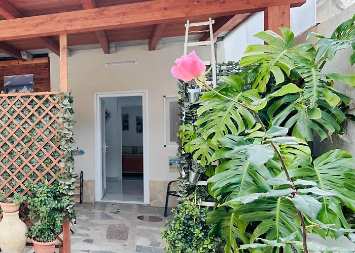 Nonno 'nzinu 150 Meters From The Sandy With Wifi Appartamento *